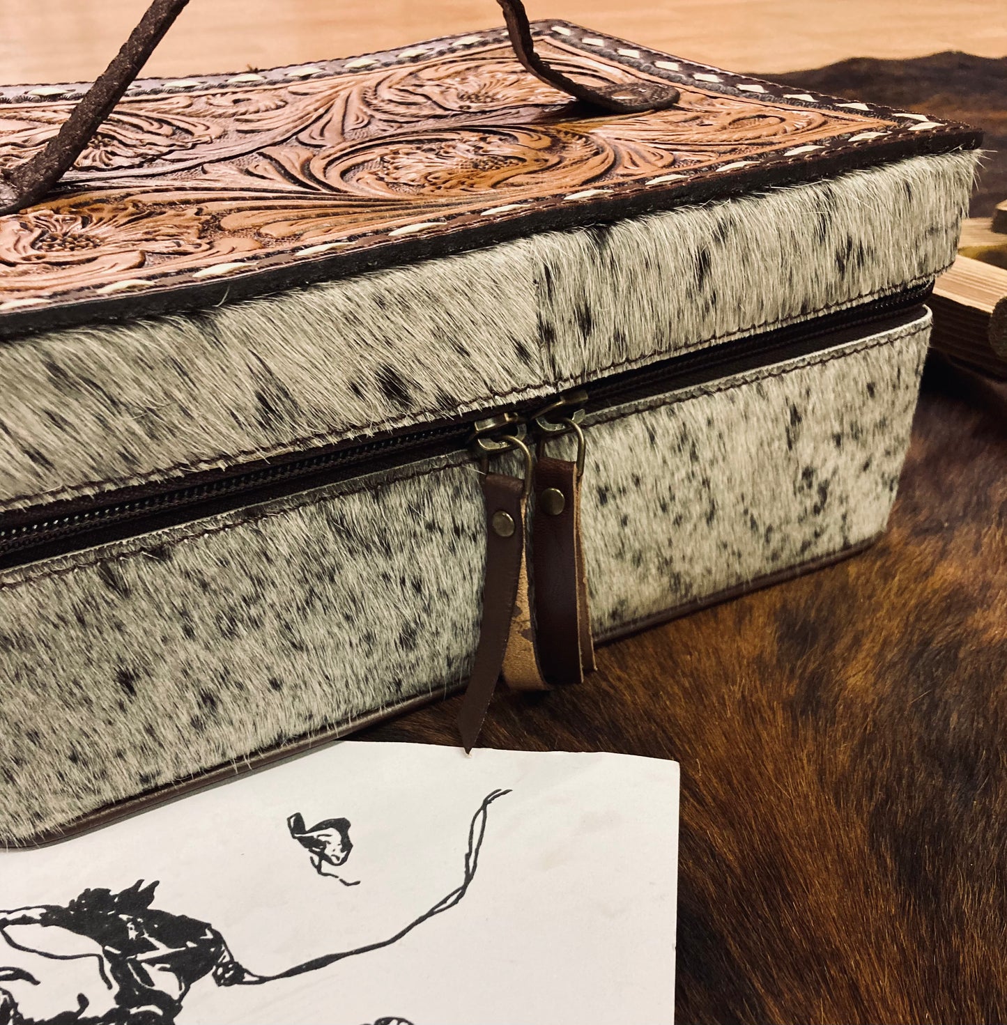 "Maverick" Cowhide & Tooled Leather Jewelry Case